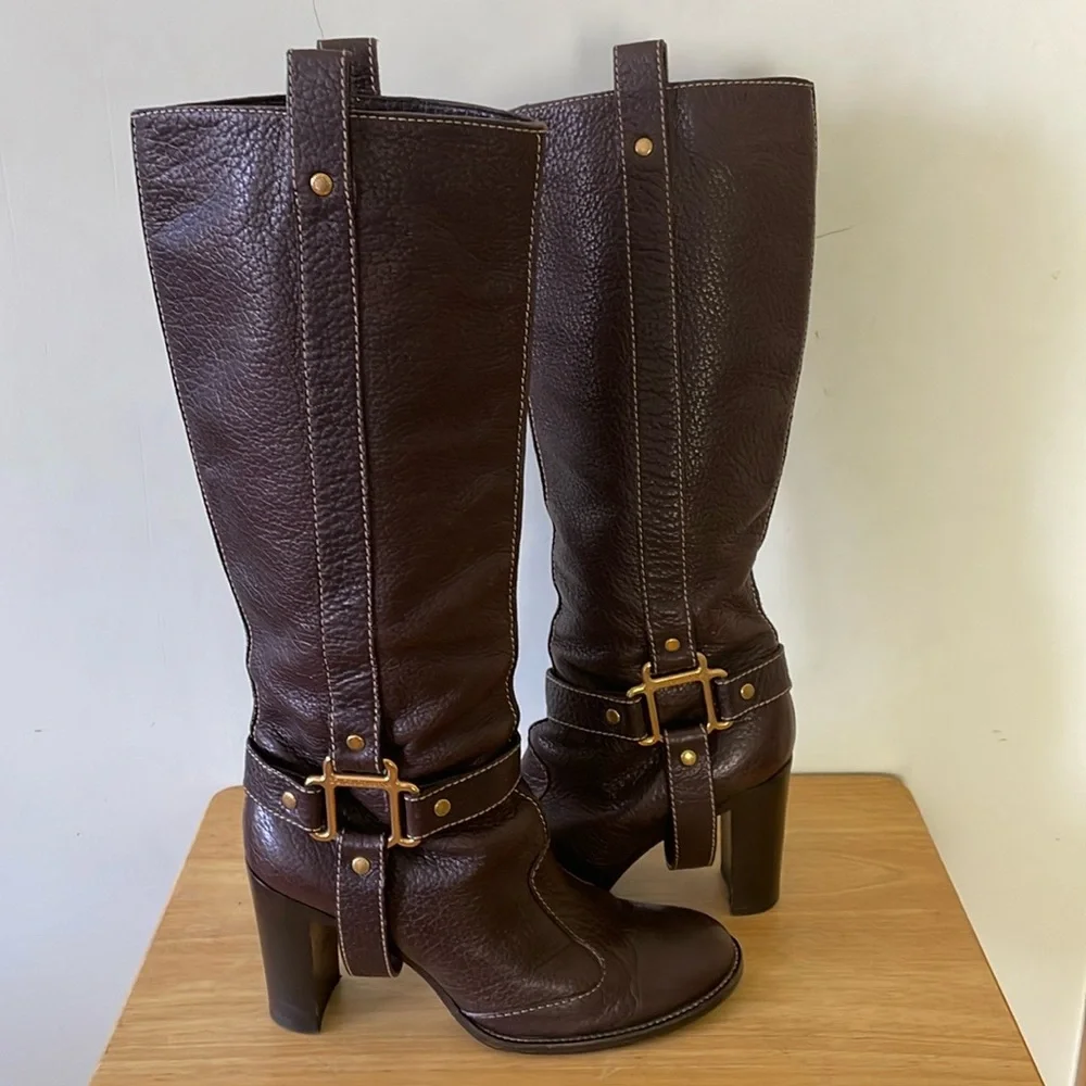 🇮🇹 Dolce & Gabbana Chocolate Brown Pebbled Leather High Riding Boots, Size 41 - Picture 1 of 16